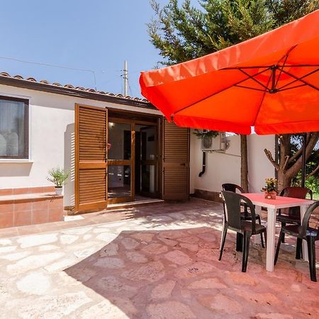 Villa Aurelia كاستيلاّماري ديل غو المظهر الخارجي الصورة