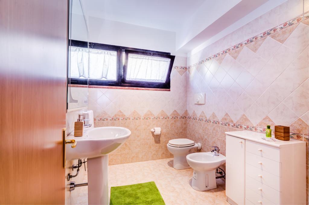 Villa Aurelia كاستيلاّماري ديل غو المظهر الخارجي الصورة