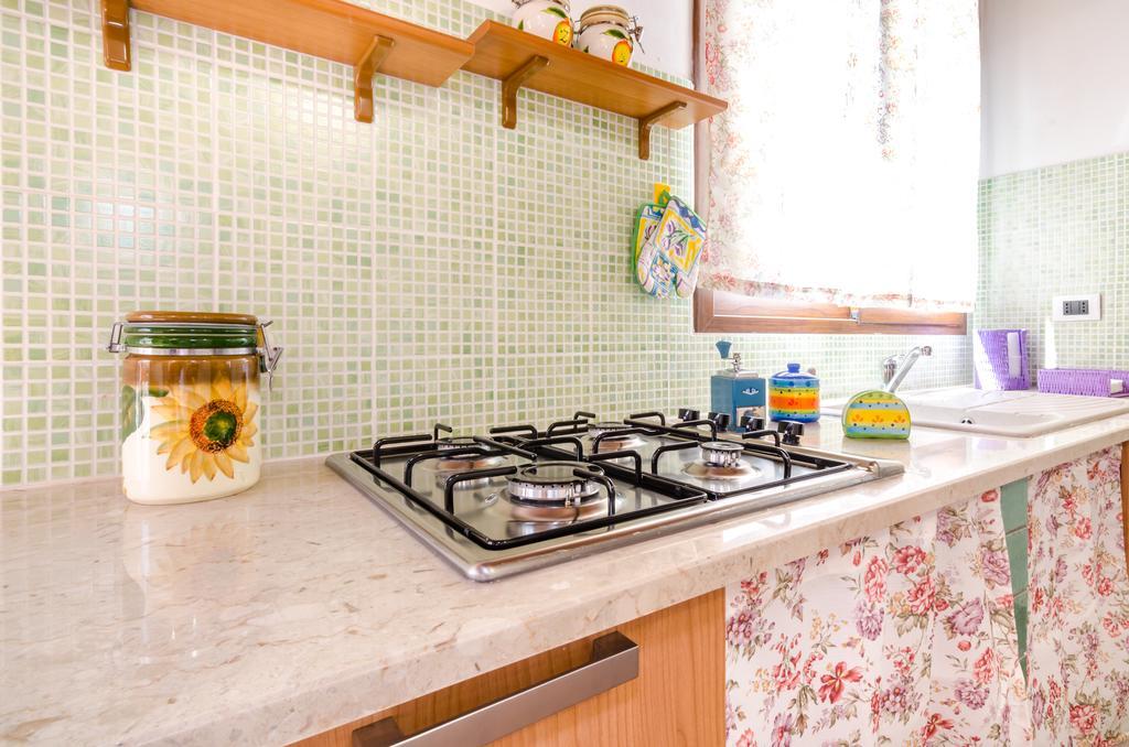 Villa Aurelia كاستيلاّماري ديل غو المظهر الخارجي الصورة